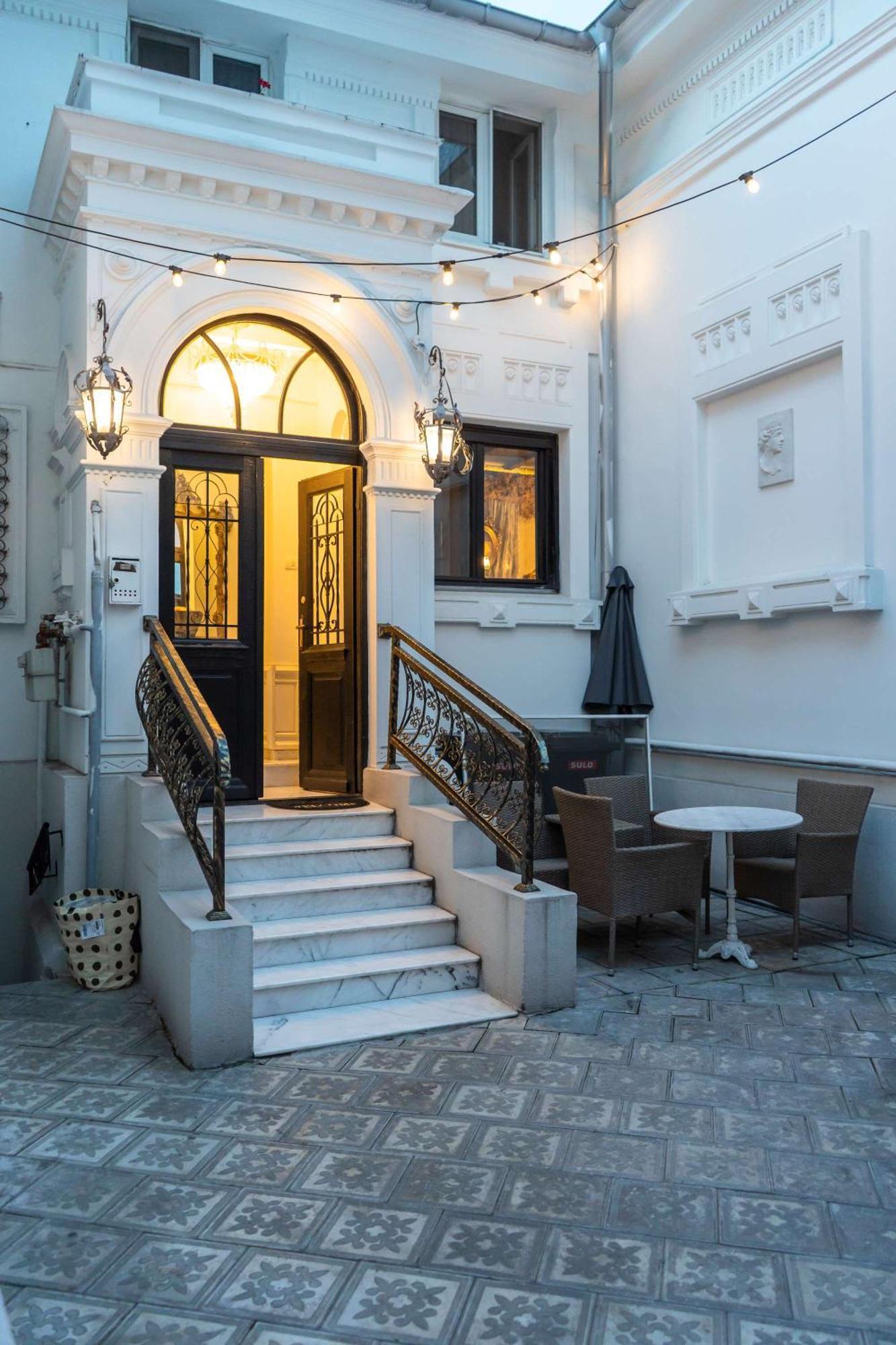 Conacul Coroanei Luxury Boutique Hotel Bukareszt Zewnętrze zdjęcie