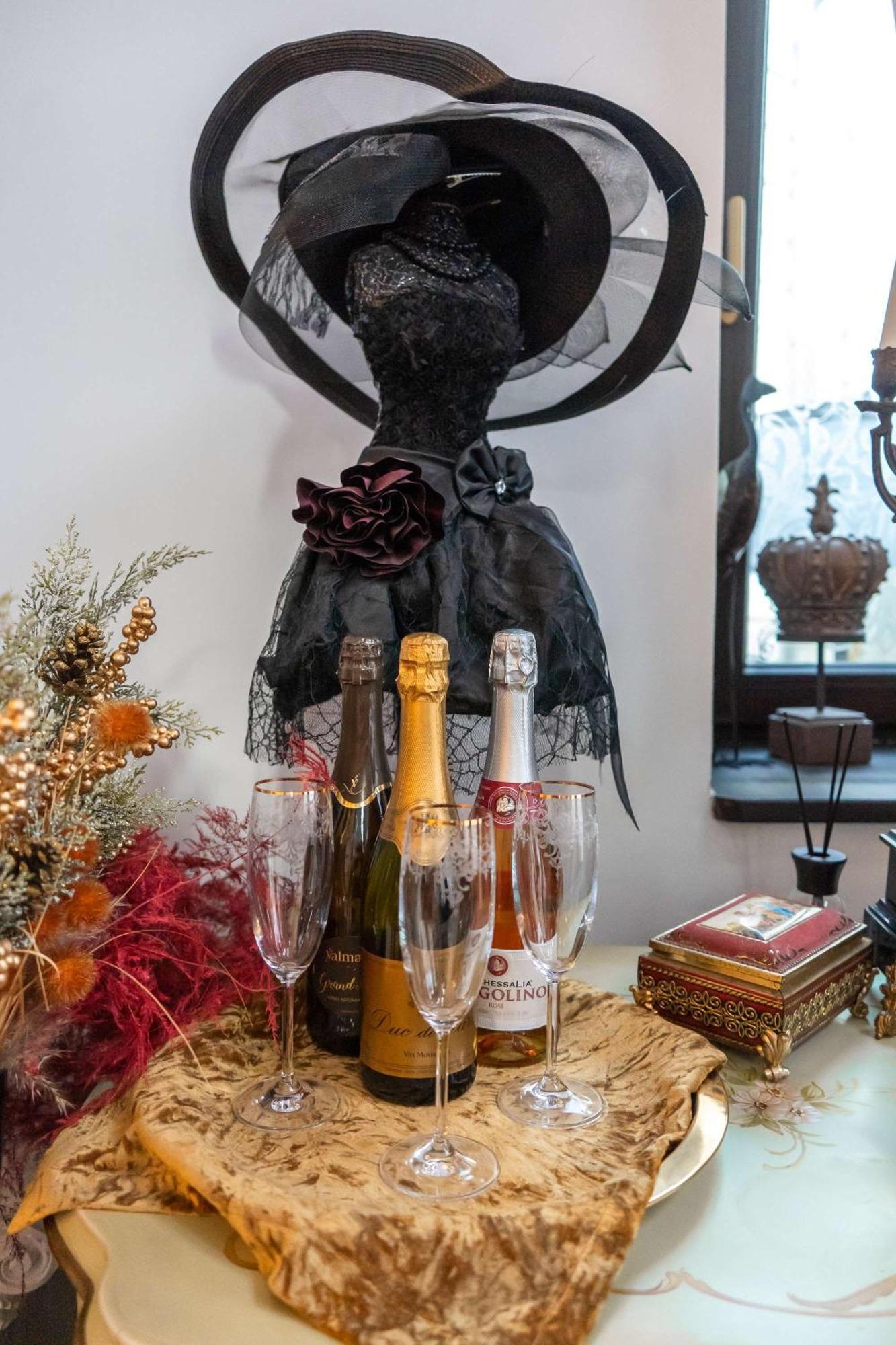 Conacul Coroanei Luxury Boutique Hotel Bukareszt Zewnętrze zdjęcie