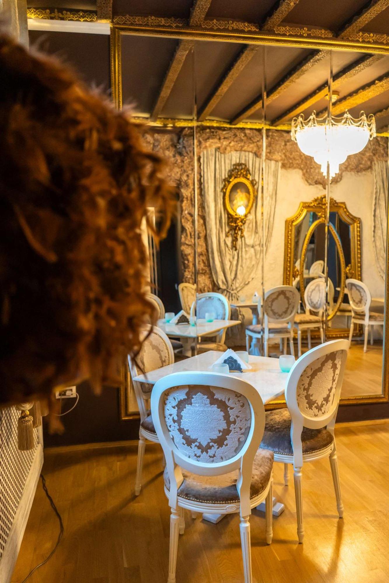 Conacul Coroanei Luxury Boutique Hotel Bukareszt Zewnętrze zdjęcie