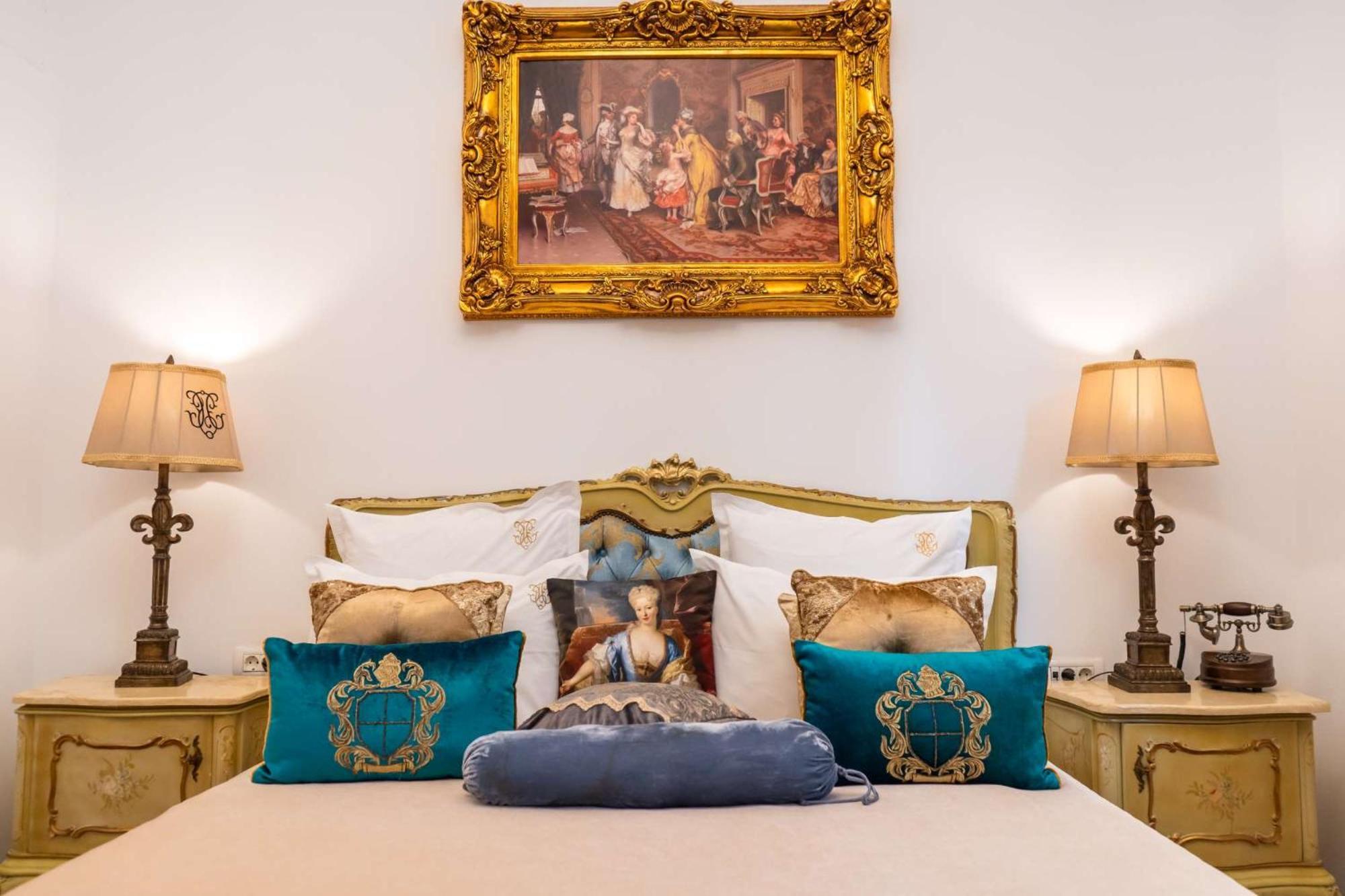 Conacul Coroanei Luxury Boutique Hotel Bukareszt Zewnętrze zdjęcie