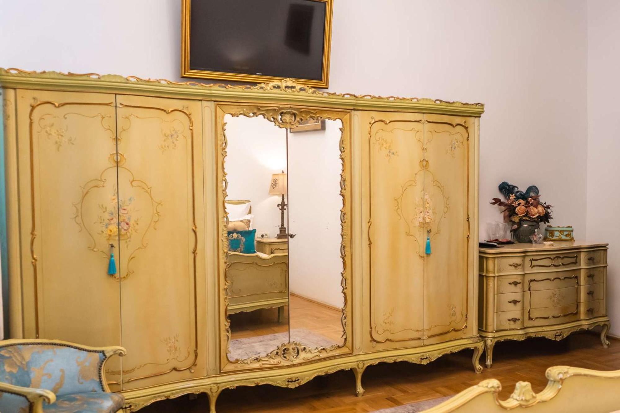 Conacul Coroanei Luxury Boutique Hotel Bukareszt Zewnętrze zdjęcie
